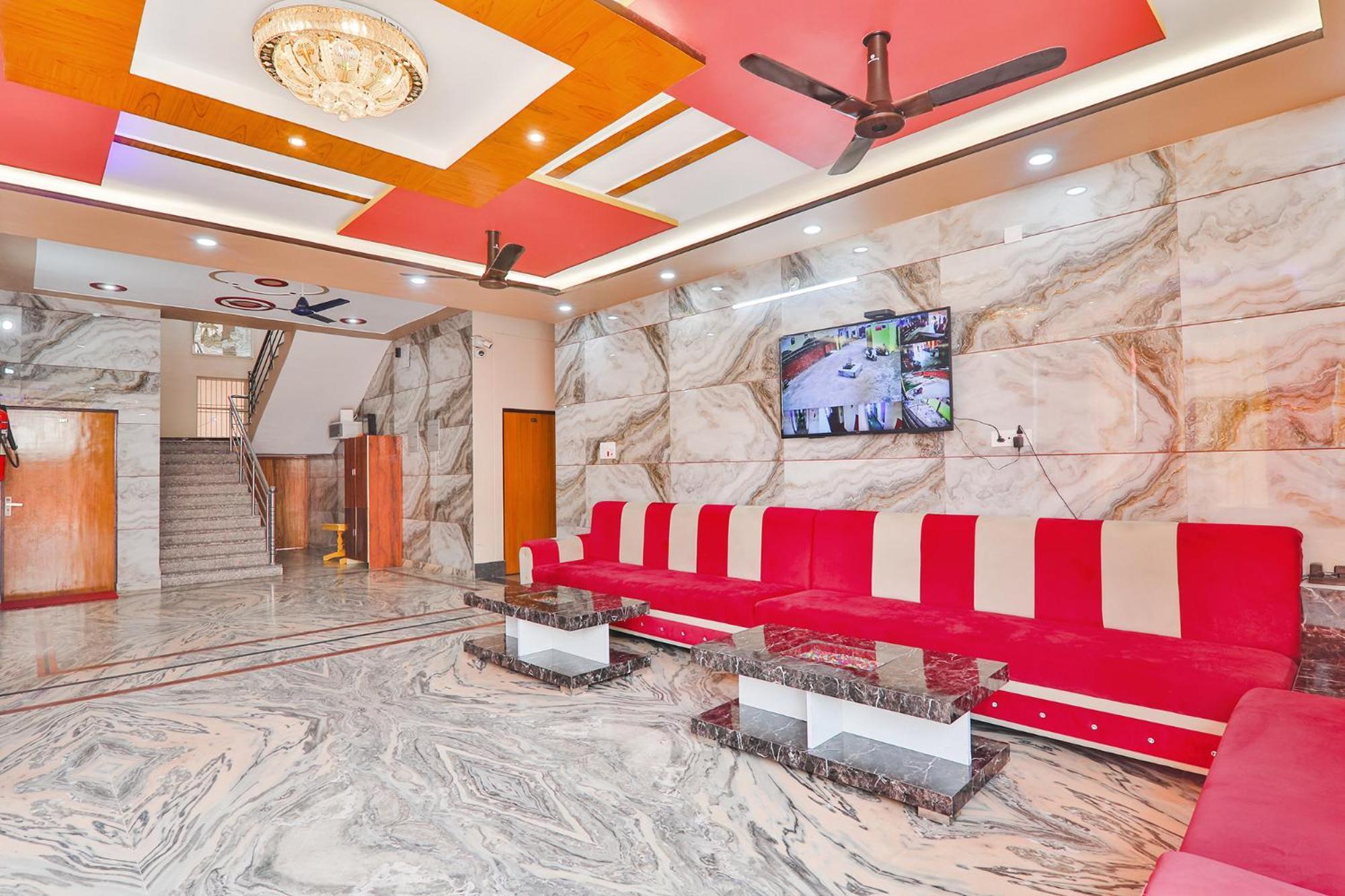 Fabhotel Shree Venkatesh Nileyam Ayodhya Exterior foto